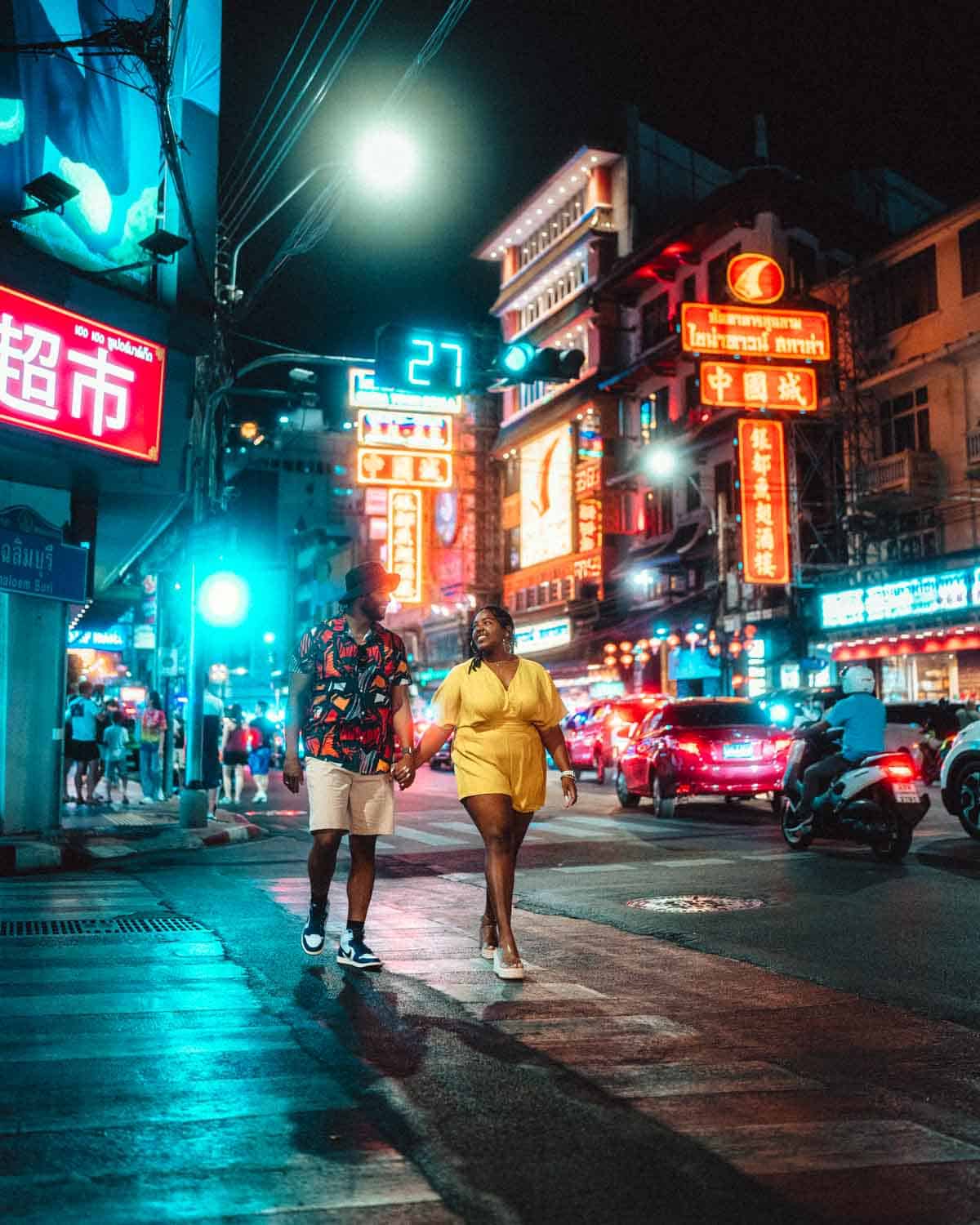 Yaowarat Road at night