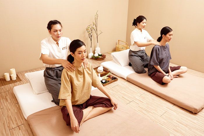 Thai spa treatment room